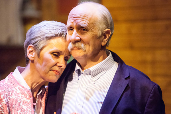 Jan Radcliff and Richard Henzel as Ethel and Norman Thayer