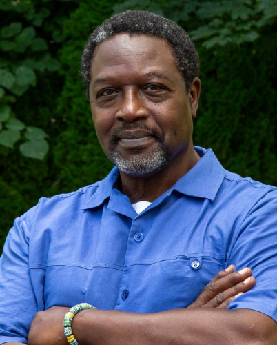 wallace bridges headshot