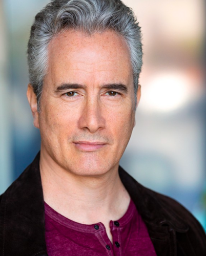 devin scillian headshot on profile pages (402 x 500 px)